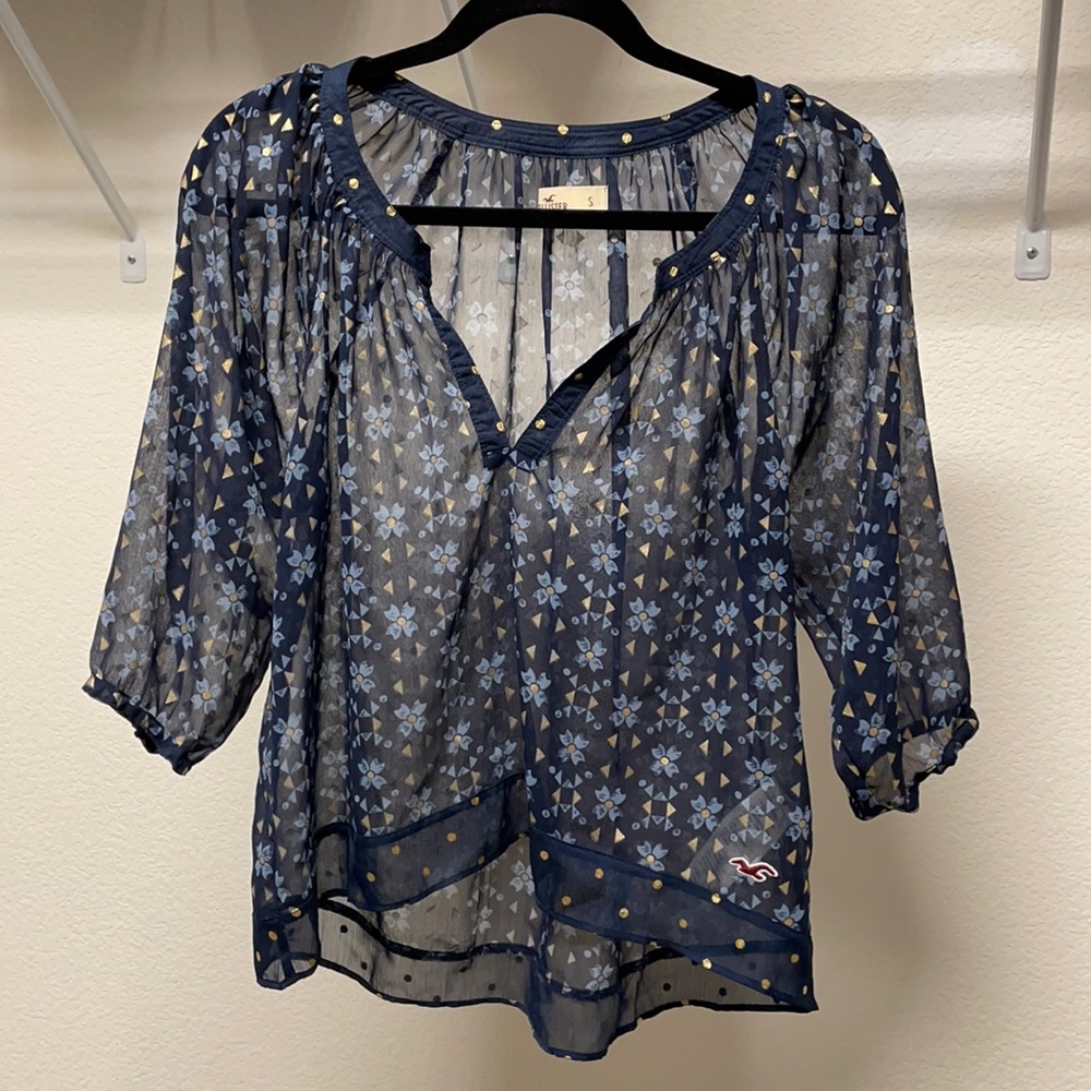 Woman’s Hollister sheer top S